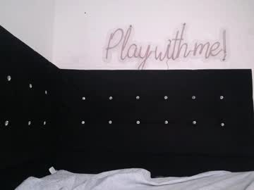 See _miaaleon online Now @ camwhore.uk