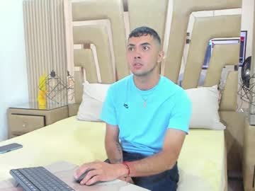 See Aidenvitale online Now @ camwhore.uk