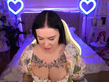See Amberdismond online Now @ camwhore.uk