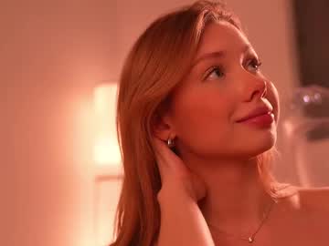 See April_blush online Now @ camwhore.uk