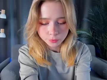 See Edytfisk online Now @ camwhore.uk