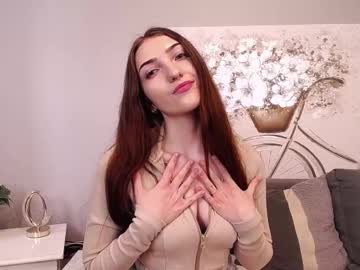 See Elizabetlewis online Now @ camwhore.uk
