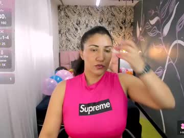 See Giafox_ online Now @ camwhore.uk