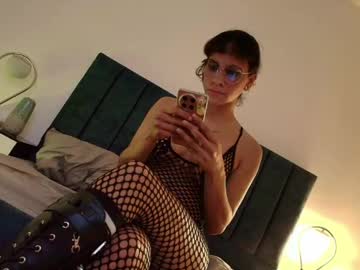 See Luna_mcclean online Now @ camwhore.uk