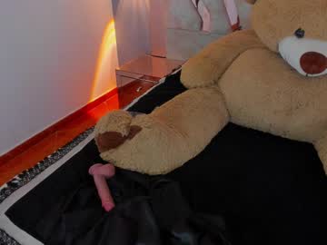 See Maddycrofft online Now @ camwhore.uk