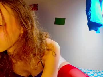 See Magic_mini_moon online Now @ camwhore.uk
