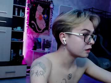 See Mattheww_showw online Now @ camwhore.uk