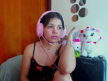See Merlin_adans online Now @ camwhore.uk