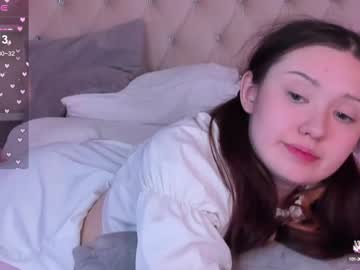 See Miriamwhite online Now @ camwhore.uk