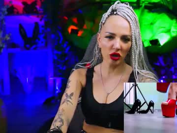 See Monicamaxwel online Now @ camwhore.uk
