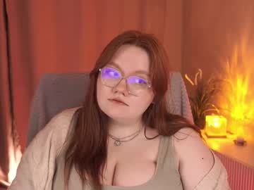 See Naomimayer online Now @ camwhore.uk