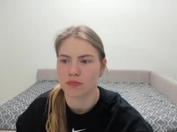 See Ninarihh online Now @ camwhore.uk