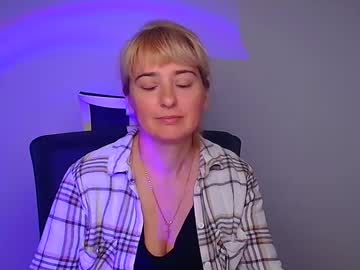 See Nora_flore online Now @ camwhore.uk