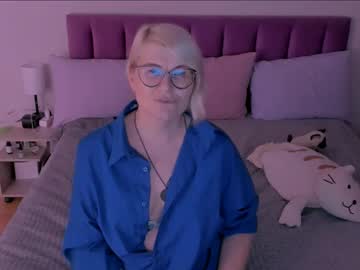 See Sabrinamacmarren online Now @ camwhore.uk