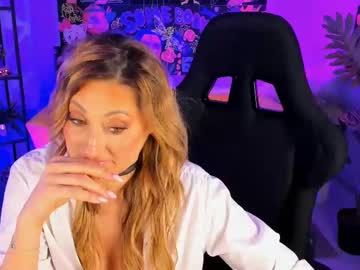 See Sarahholly online Now @ camwhore.uk