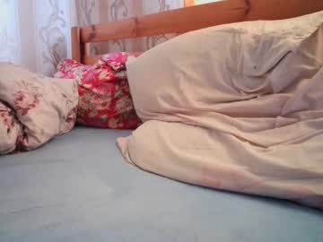 See Skyressie333 online Now @ camwhore.uk