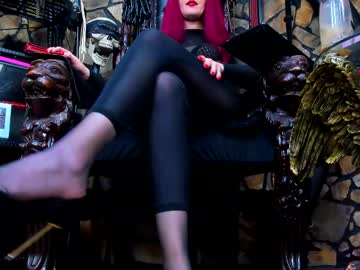 See Victoriaheller online Now @ camwhore.uk