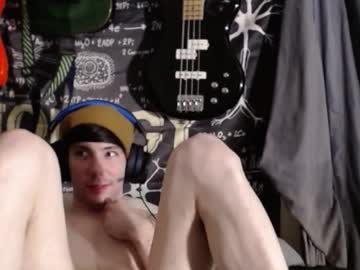 See Xxwhitefoxx online Now @ camwhore.uk
