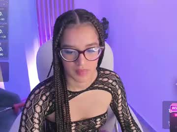 See Zoewestt online Now @ camwhore.uk